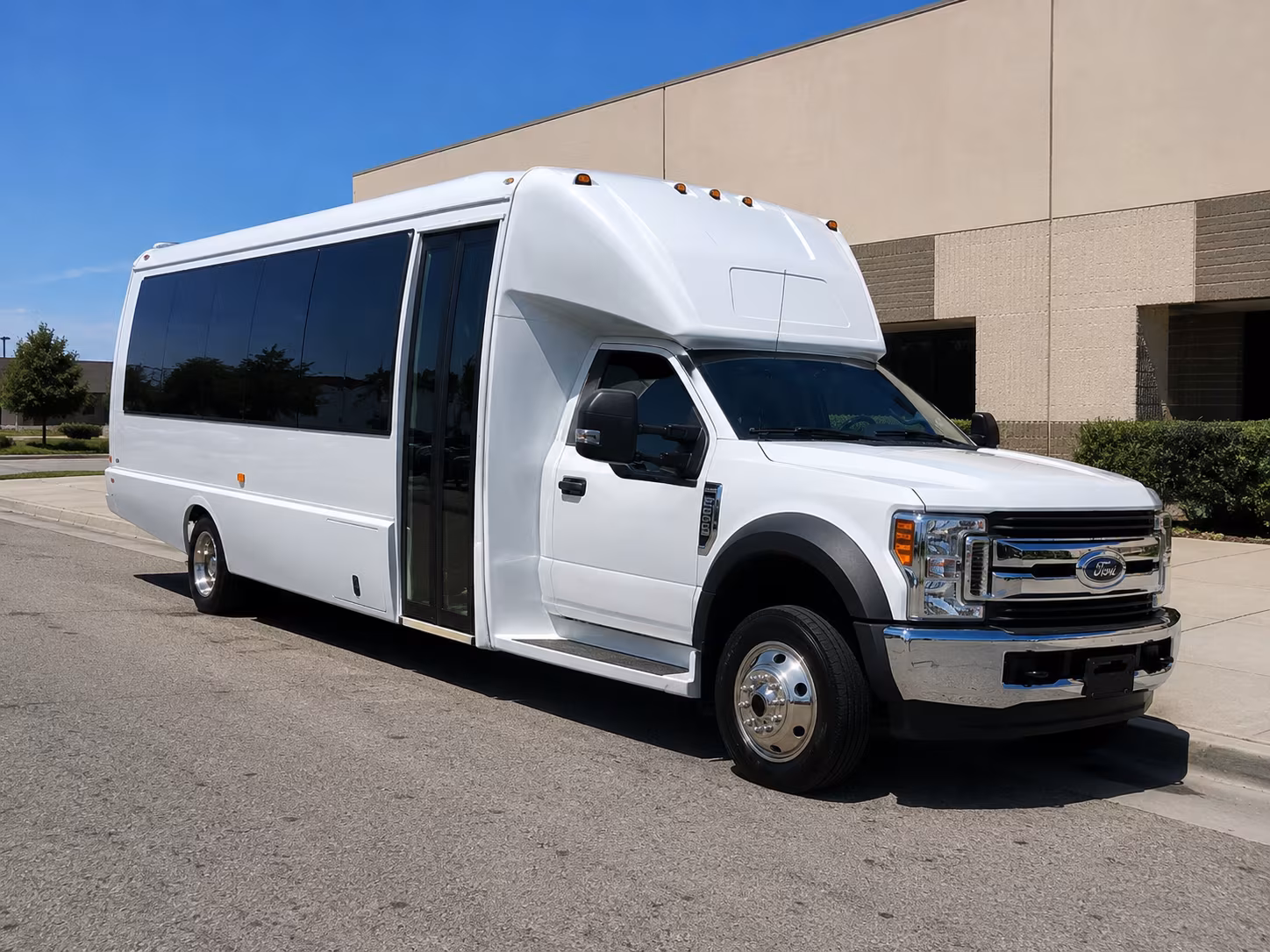 explore childress vineyards and the piedmont wine region with the right bus