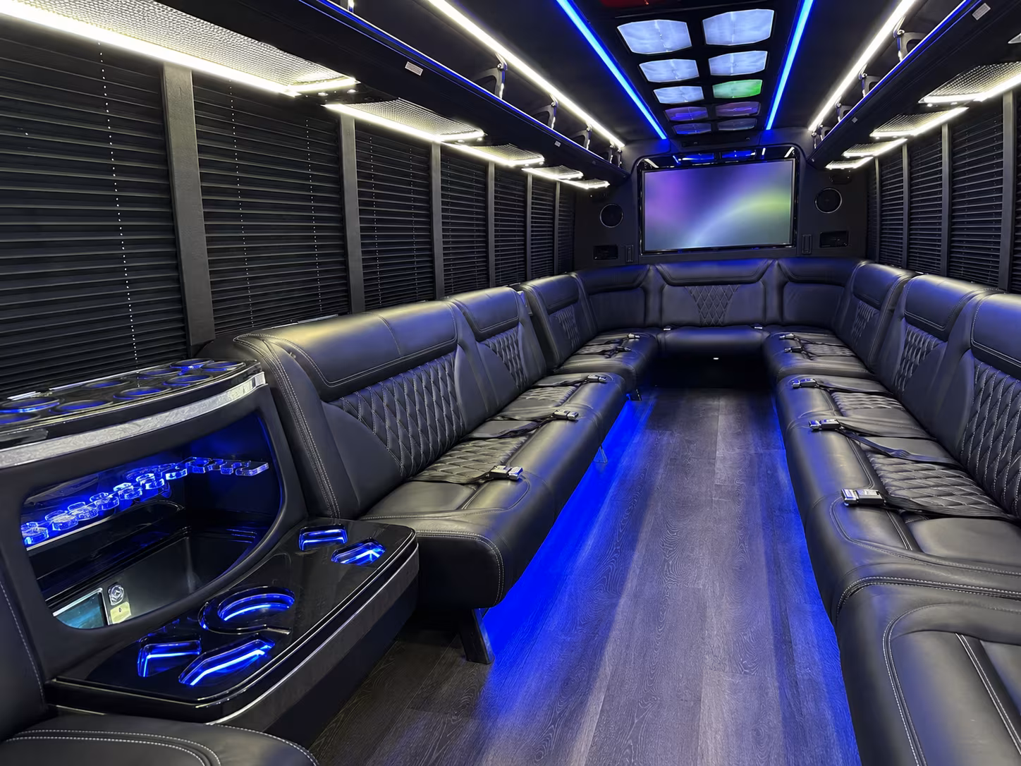 kannapolis 20 passenger party bus inside