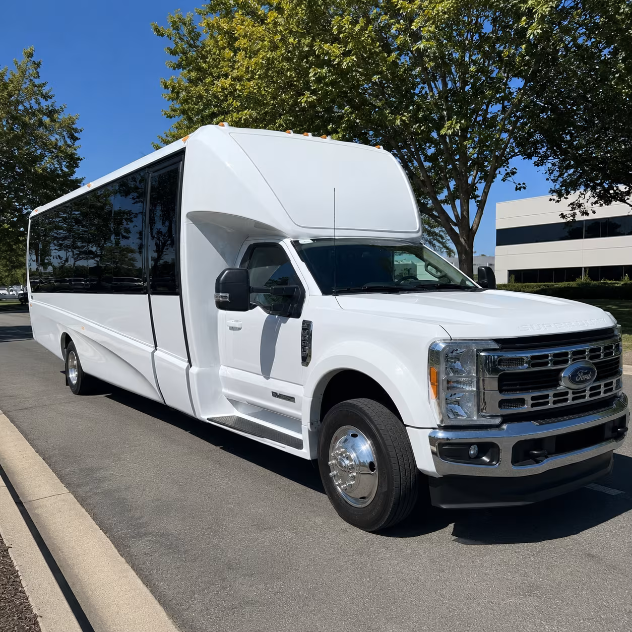 kannapolischarterbuscompany com helps you book the right ride for uptown charlotte prom venues