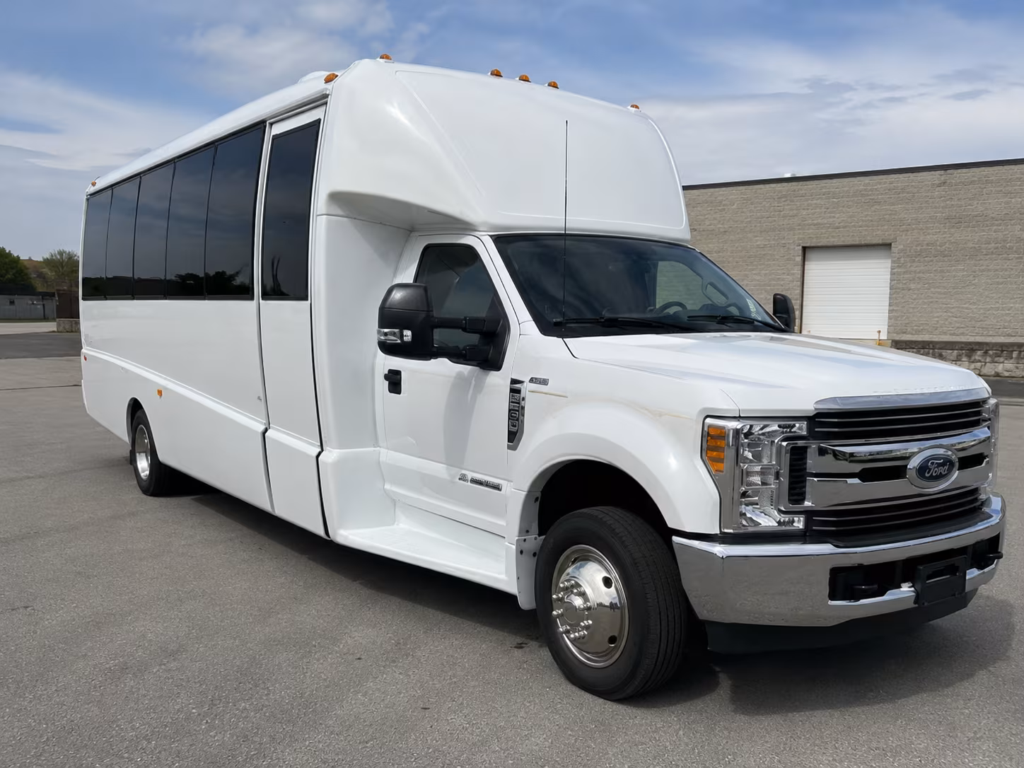 planning a corporate wine tour or group outing from kannapolis make it easy